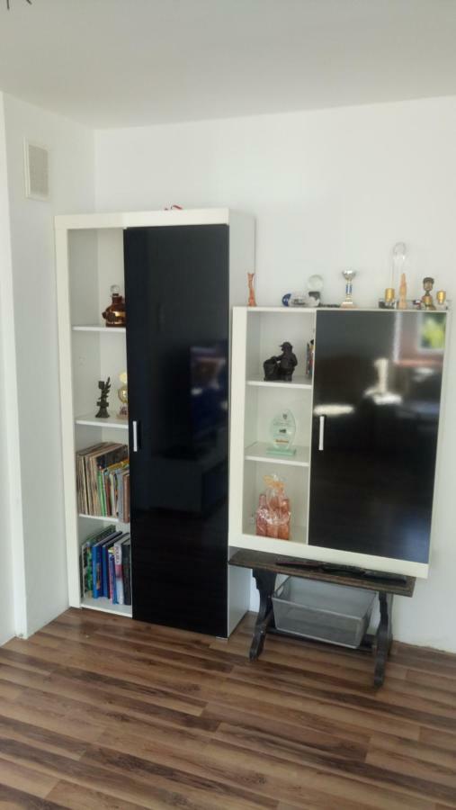 Alba Apartment